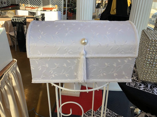 Card Box, Tassle